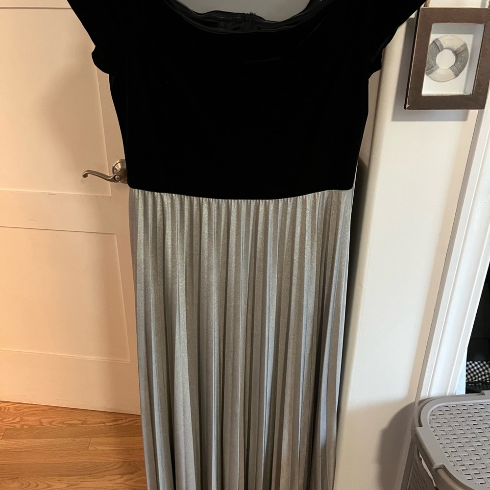 Elegant Black and Silver Women's Dress